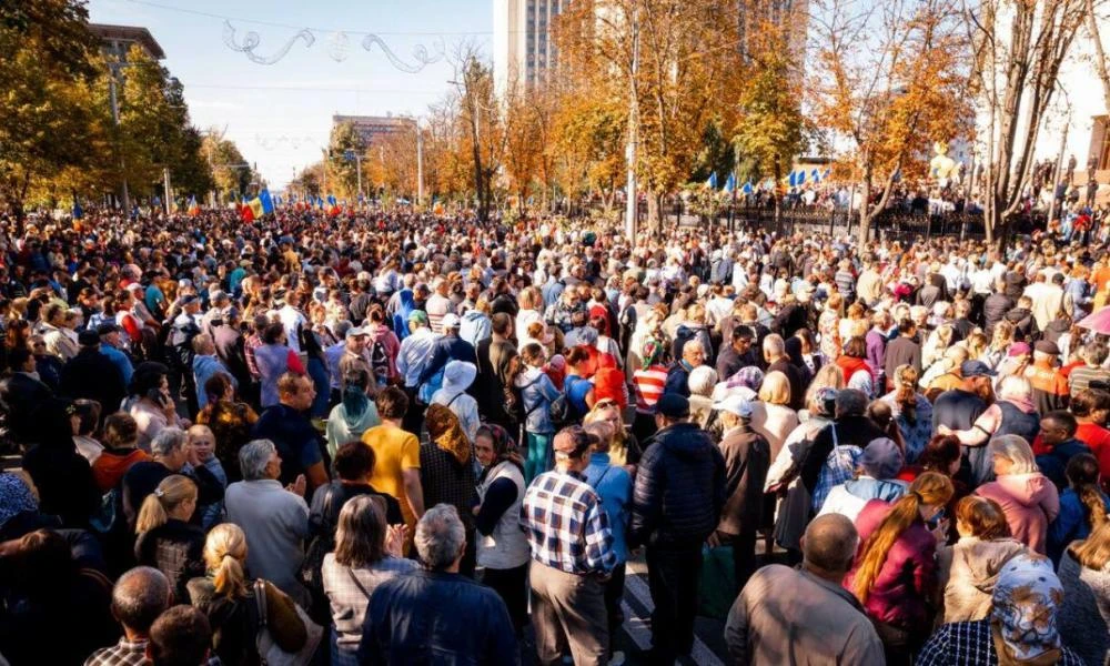 Αποκαλύψεις στη Ρωσία: Μολδαβοί εκπαιδεύτηκαν για να προκαλέσουν ταραχές πριν το δημοψήφισμα για την ένταξη στην ΕΕ